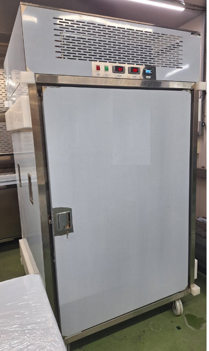 ITRI_Long-lasting Lightweight Cold Storage Cage