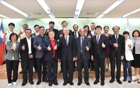 亞總攜手臺灣冷鏈協會與科技農企業 僑委會居間串連海內外商機